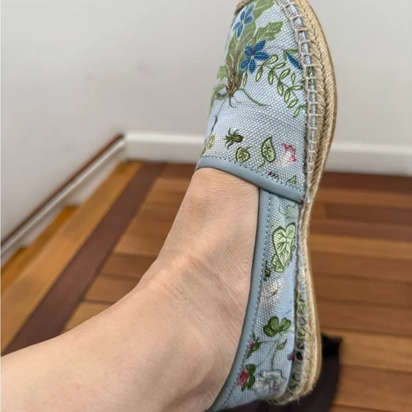Gucci Floral Embroidered Espadrilles - Light Blue 36.5 - Picture 5 of 13